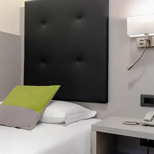 https://hotel-aurora-mestre.hotelslidodijesolo.com